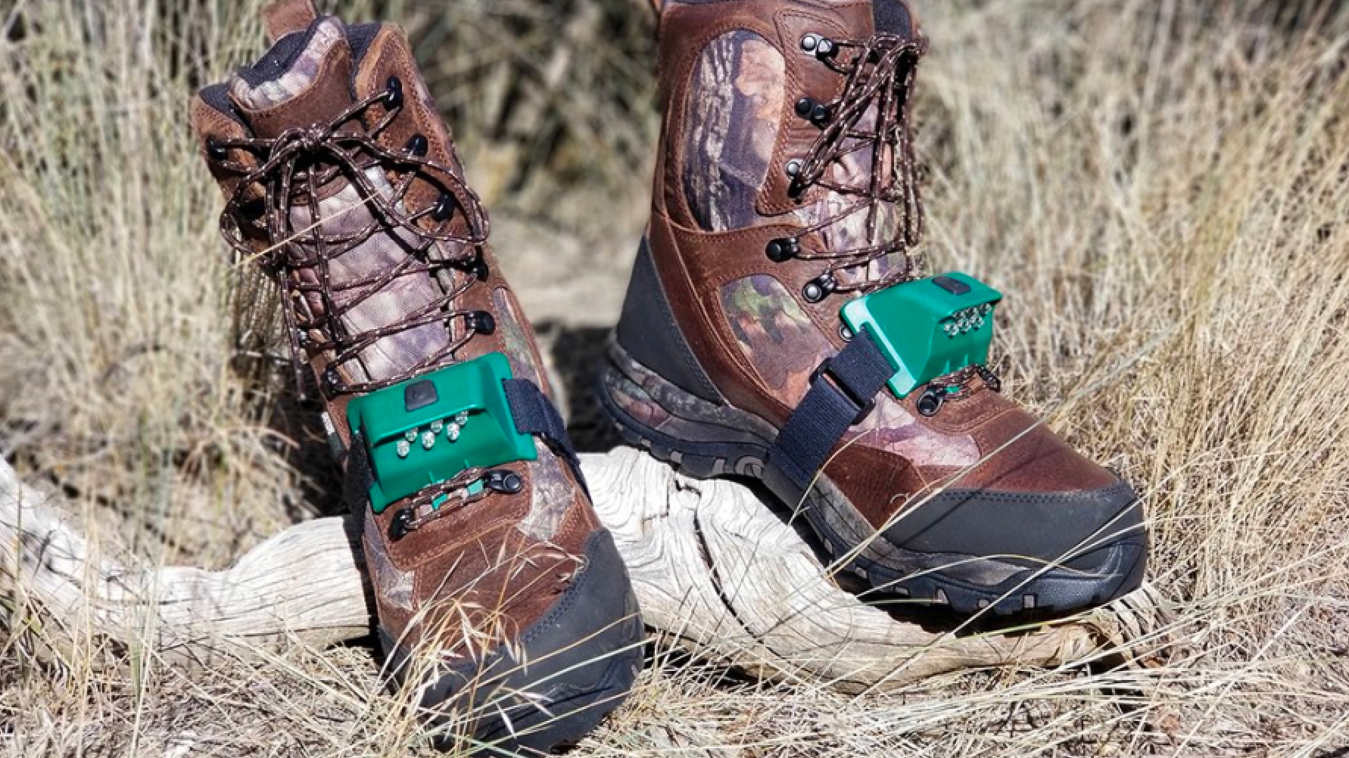 NRA Women | We Love It: SneakyHunter Hikers Bootlamps